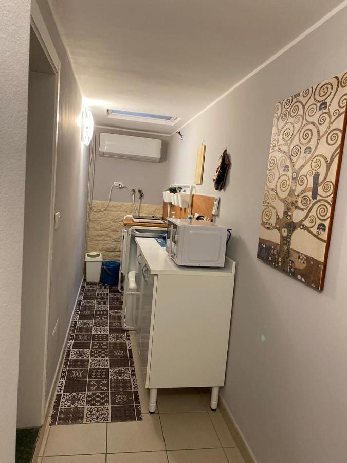 Iris Apartment Bari Exterior foto